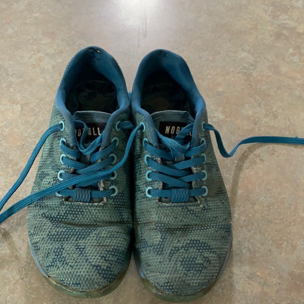 NoBull floral collection